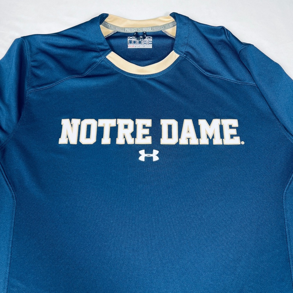 Under Armour Notre Dame Fighting Irish HeatGear Long Sleeve Shirt Mens Medium